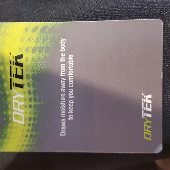 Tek Gear Dry Tek Workout Jacket. Size Medium Long Sleeved with Thumb Holes. - Picture 11 of 11